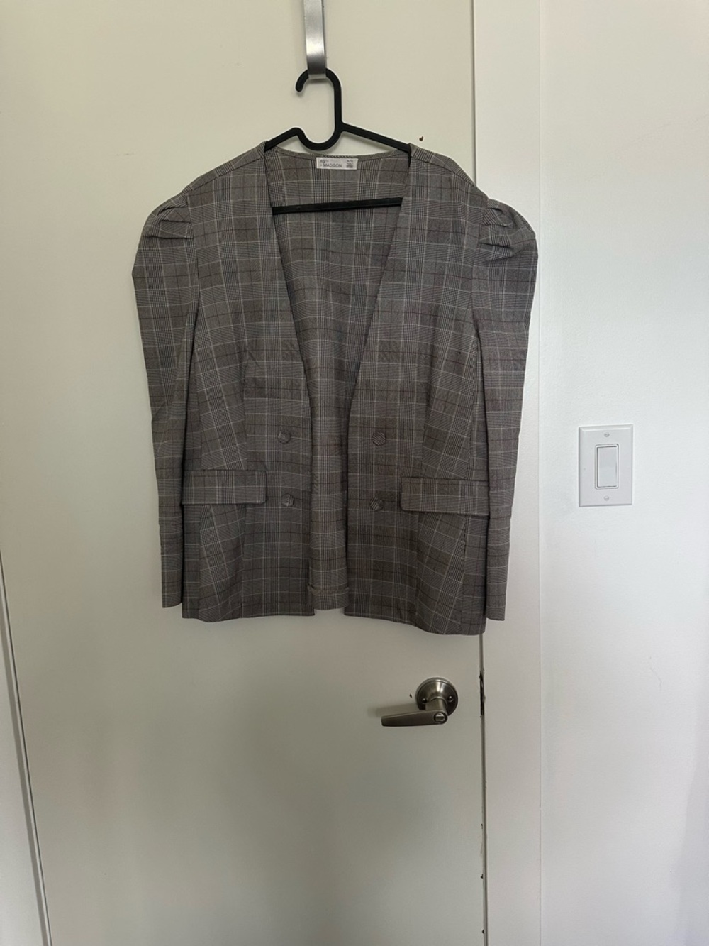 89th & Madison Gray Plaid Double-Breasted Blazer